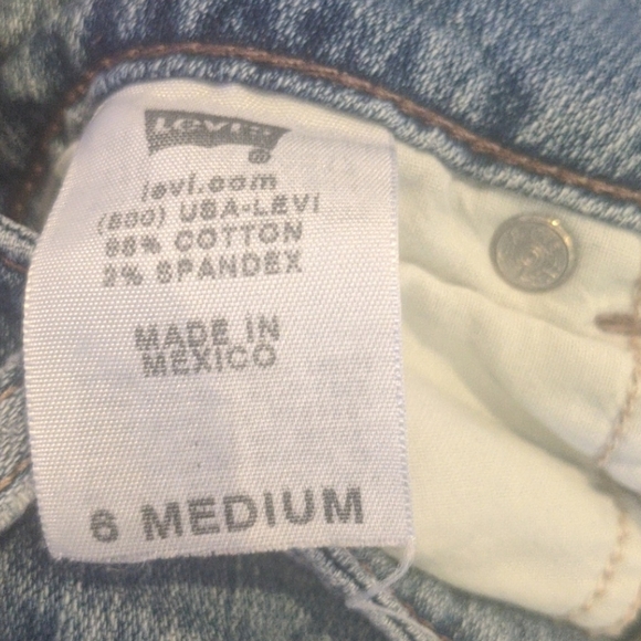 Levi's 526 slender boot cut women's jeans sAU 10 - Picture 4 of 5